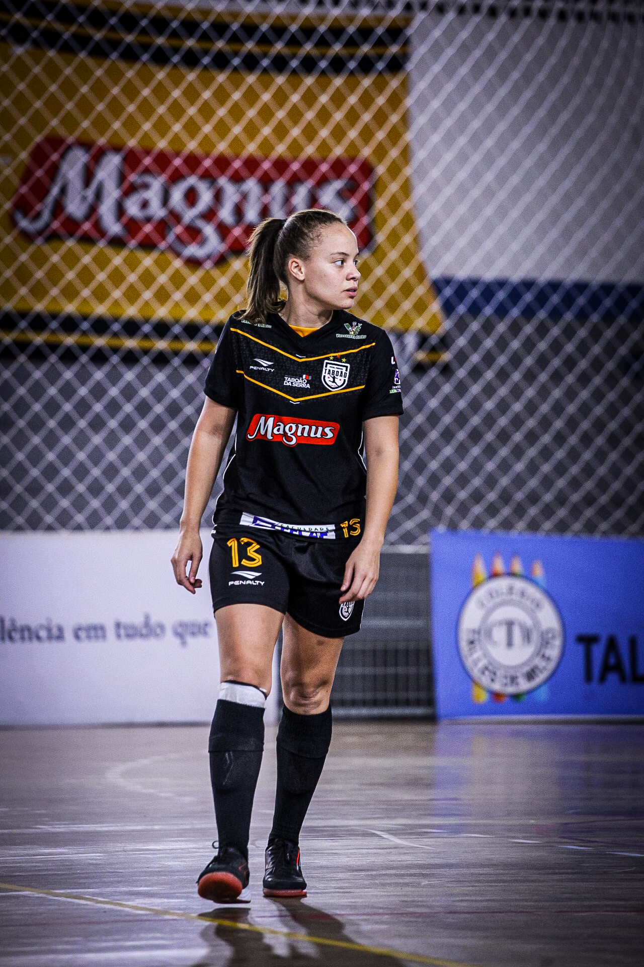 Natalinha, do Taboão Magnus, entra na lista do top 10 de melhores jogadoras de Futsal do mundo na temporada de 2022
