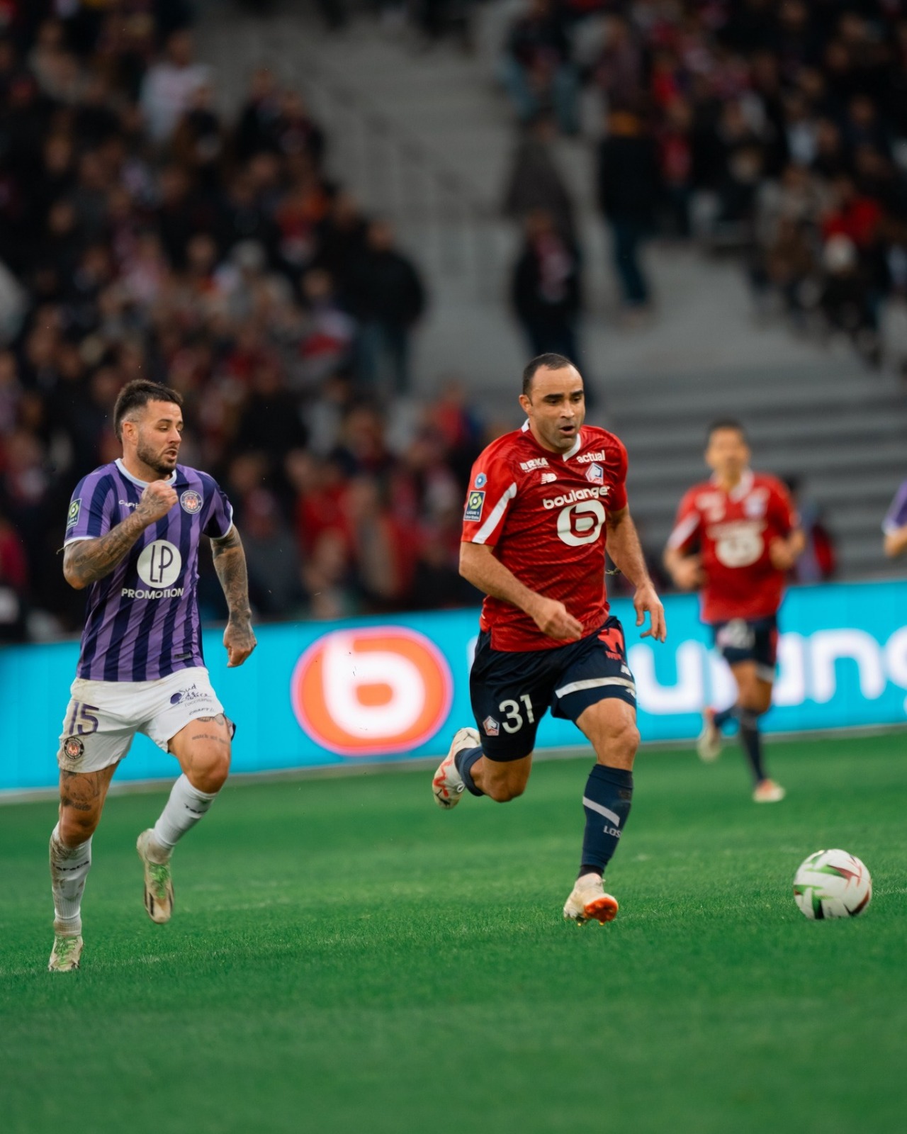 Destaque na França, Ismaily é eleito o melhor lateral da rodada na Ligue 1