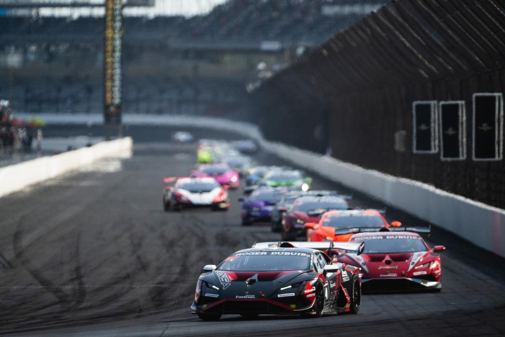 Kiko Porto brilha em Indianápolis e conquista dois pódios no Lamborghini Super Trofeo