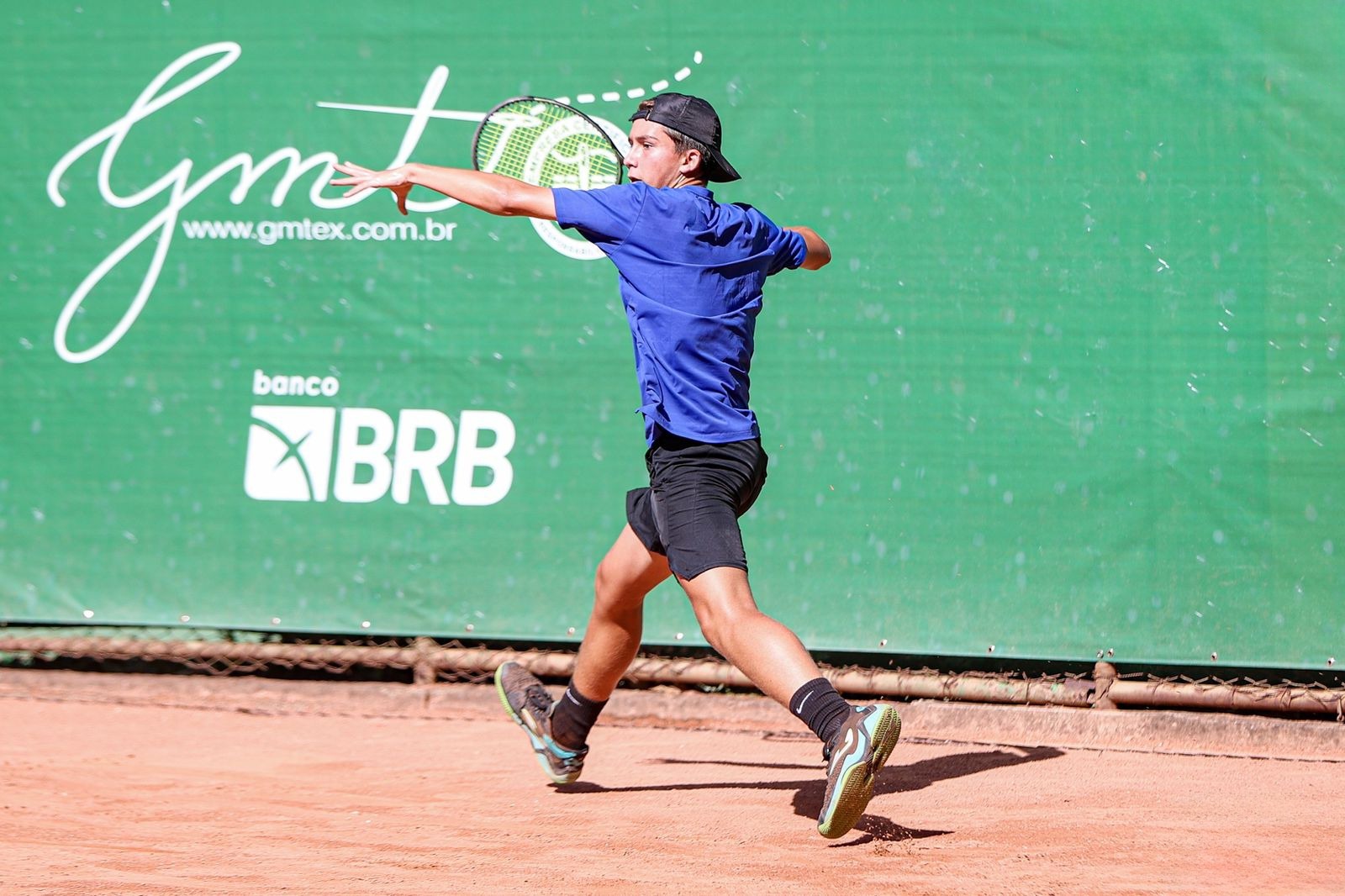 Jovem geração brasileira disputa o Australian Open Junior Series South America em busca de vaga no Grand Slam