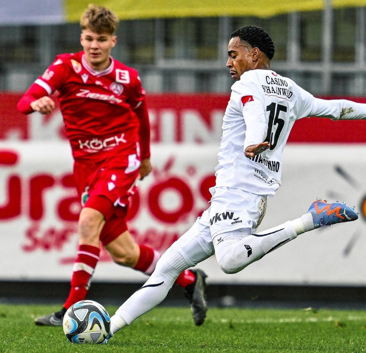 “Estou bem adaptado e acostumado com os treinamentos daqui da Europa”, fala Mateusinho, recém-chegado no FC Dornbirn