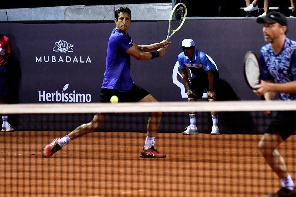 Melo e Middelkoop confirmam favoritismo e estão nas quartas de final em Santiago, no Chile