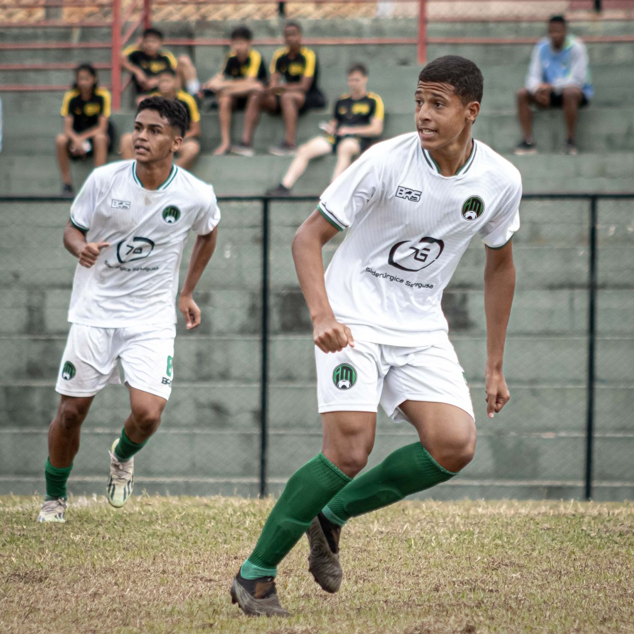 Erick celebra triunfo do Inter de Minas no Mineiro sub-17