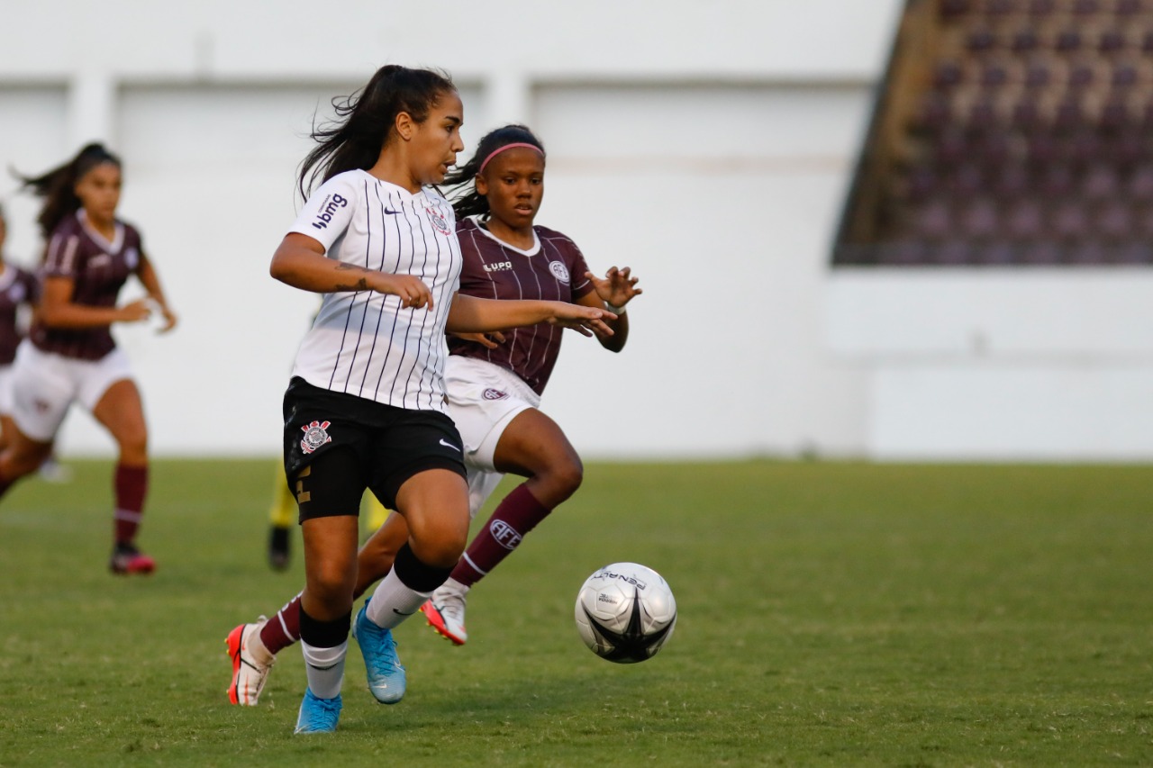 Corinthians vence e Isa Morais comemora classificação para a final do Paulista Sub-18