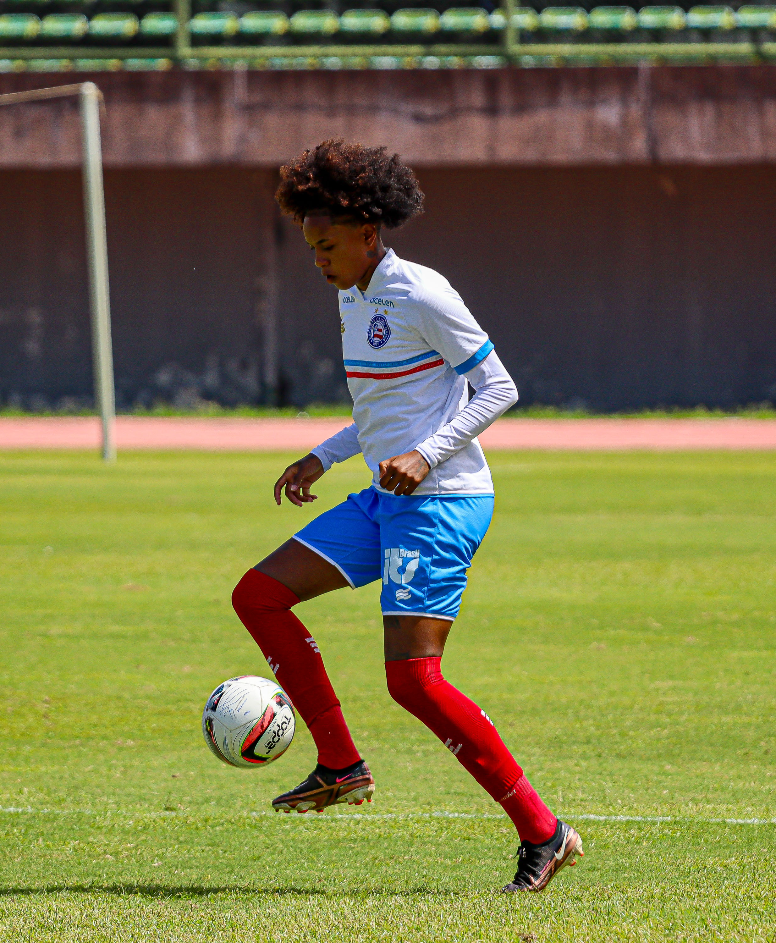 Em ano de sua chegada, Tchula se consagra Campeã do Baianão Feminino 2023 com o Bahia