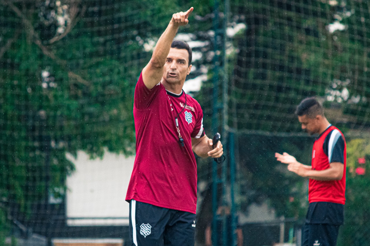 “Pecamos na finalização, mas foi um jogo bom e conseguimos nosso objetivo”, falou Júnior Rocha após classificação do Figueirense