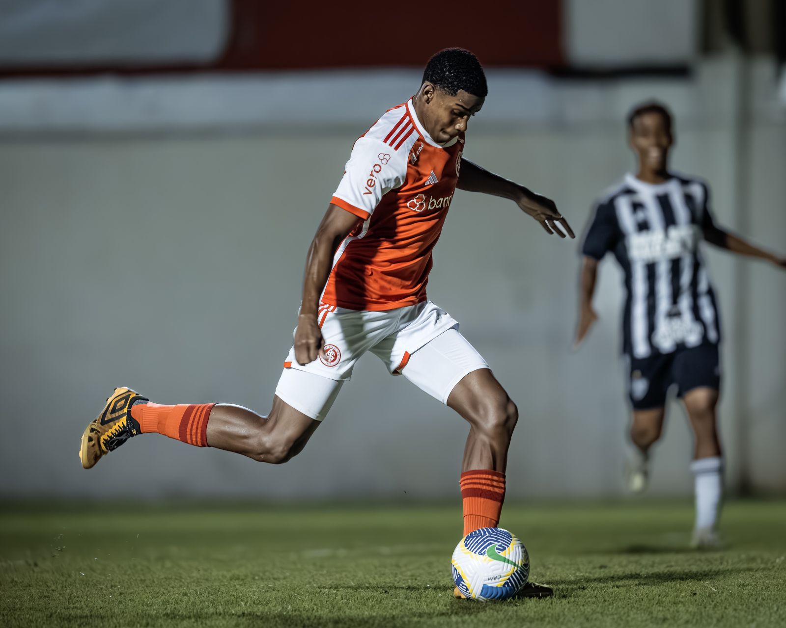 João Victor marca e o Inter conquista sua primeira vitória no Brasileirão Sub-17