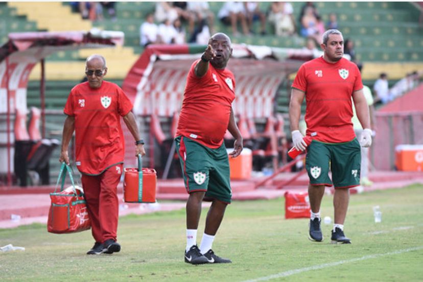 Auxiliar da Portuguesa Sub-20, Sérgio Veloso contribui para bom início da Lusa no Paulistão