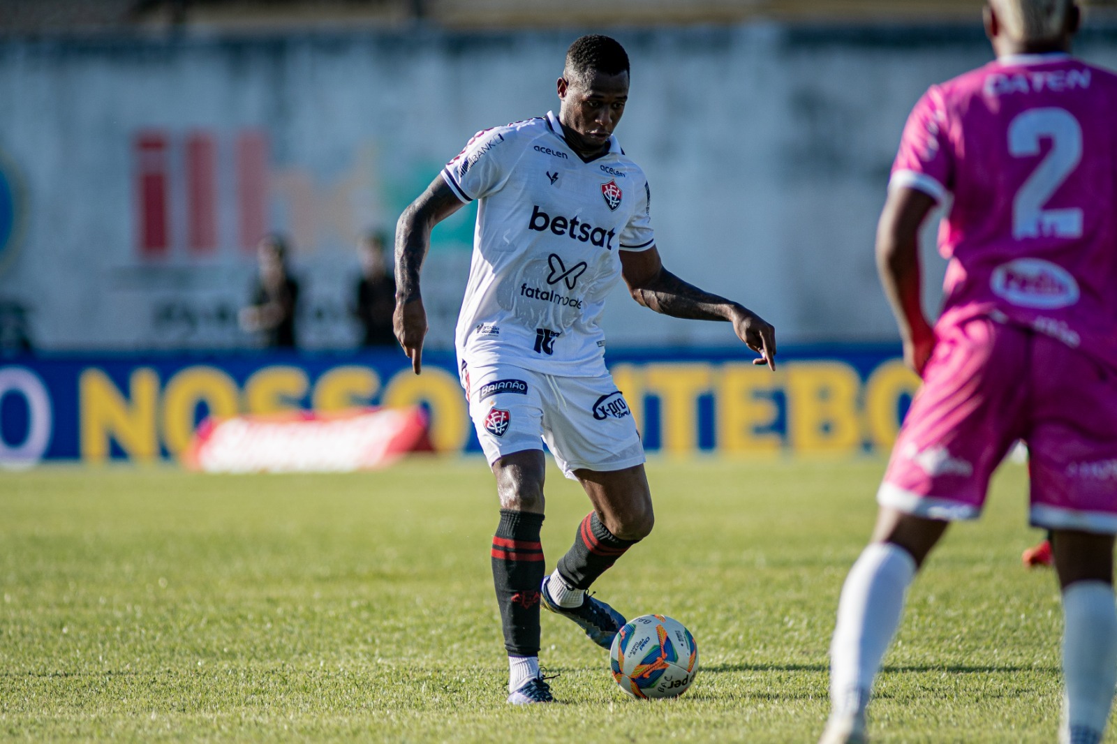 Líder em desarmes contra o Barcelona, Dudu projeta duelo de volta da semifinal do Baiano