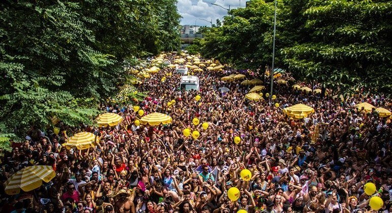 Com apoio e investimento de bets, capitais do Sudeste movimentam quase R$ 9 bilhões no Carnaval 2024