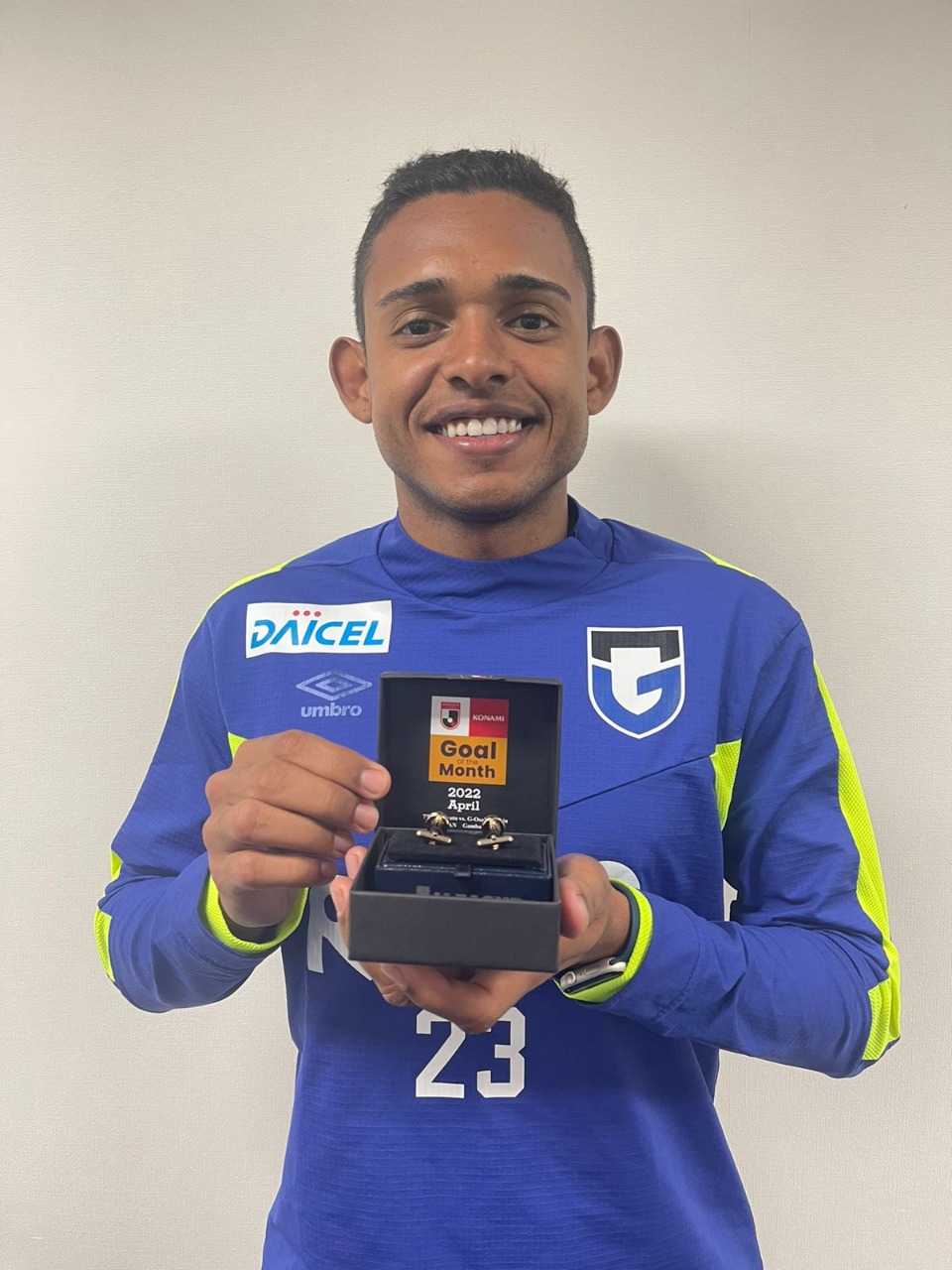 Volante Dawhan conquista o prêmio de gol mais bonito do mês na J-League