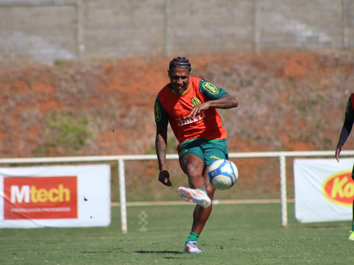 Rodrigo Andrade faz sua estreia pelo Mirassol com vitória