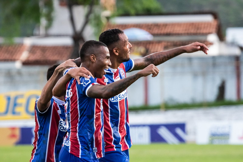 Com gol no fim, Bahia bate o Jequié e larga na frente na semifinal do Baiano