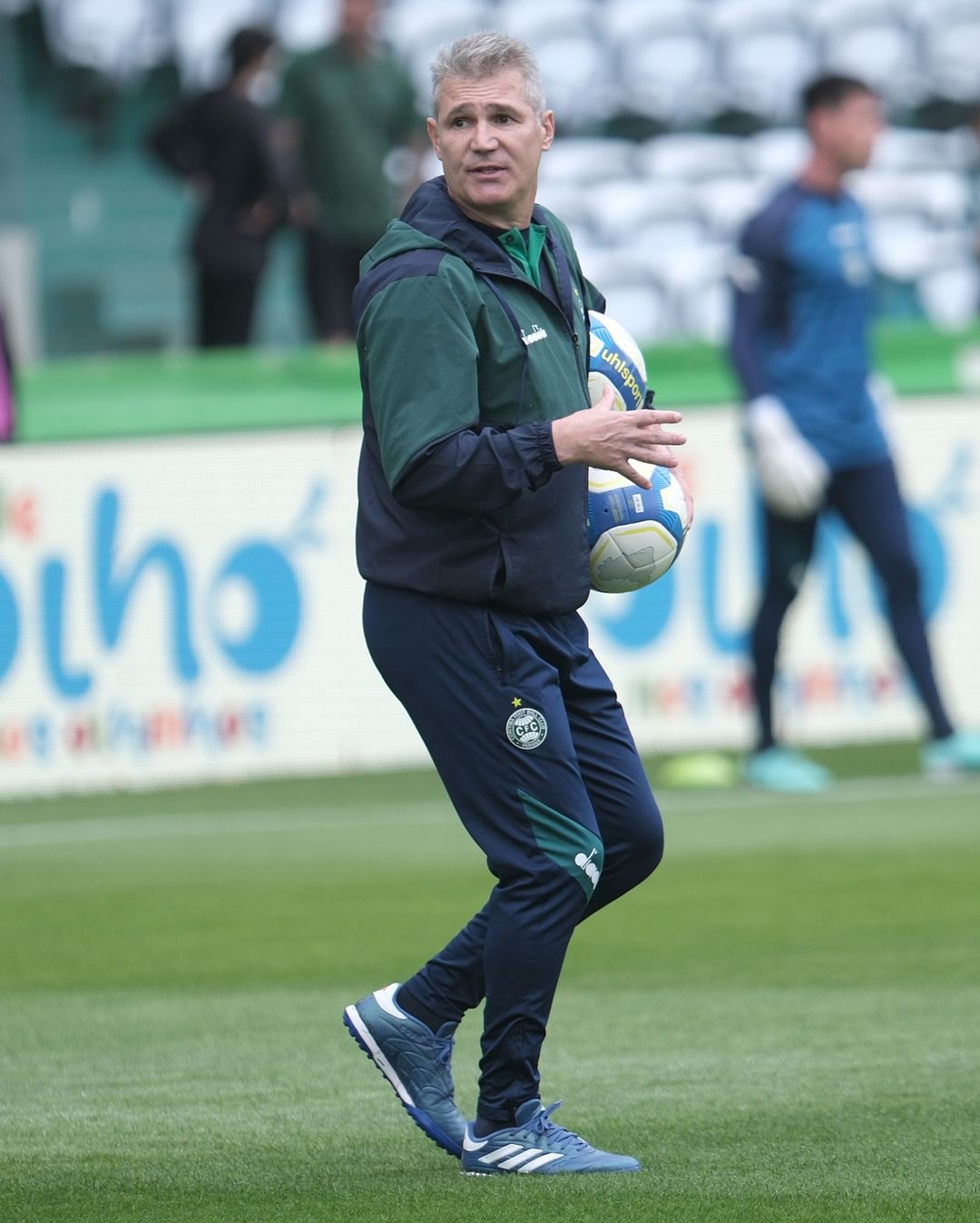 Preparador físico do Coritiba, Juvenilson Souza, se despede do clube após sua quarta passagem pela equipe